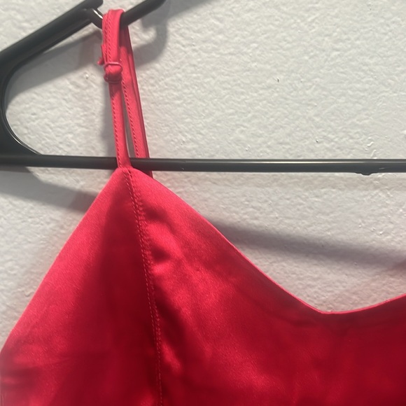 House of Harlow crop - Picture 2 of 5